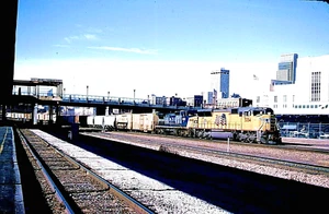 ORIGINAL KODACHROME SLIDE UNION PACIFIC SD-50 #5084, CSX #9028 OMAHA, NE 1/03 - Picture 1 of 1