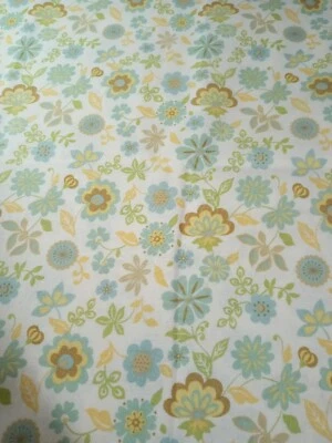 Fabric Richloom Screen Print-Green Floral -2 yards x 43"-NEW - Image 1 of 3