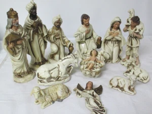 Nativity SET Hand painted Japan 12 PIECES - Picture 1 of 9
