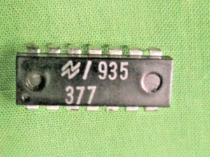 MOTOR DRIVE IC USED IN BIC TURNTABLES 1000, 980, 981 GETTING JUST THE IC NOT PCB - Picture 1 of 3