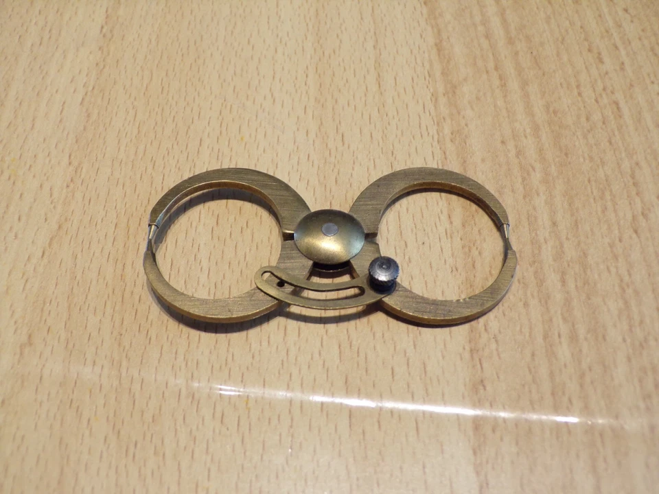 HUIT-CHIFFRE HORLOGER COMPAS D'EPAISSEUR HORLOGERIE OUTILS XIX ème - Photo 1/4