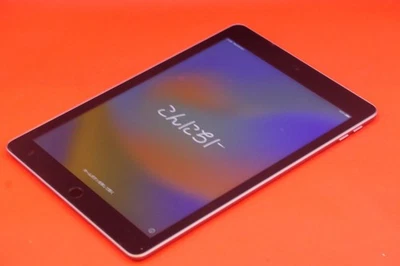 Apple iPad 5th Gen FAULTY  Wi-Fi Black A1822 Spares Repair - Image 1 of 4