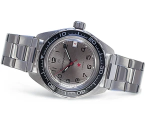 AUTOMATIK VOSTOK KOMANDIRSKIE RETRO 020708B 20 ATM DE - Picture 1 of 4