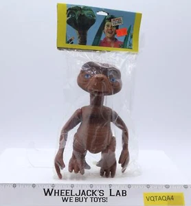 E.T. The Extra-Terrestrial 1980s Taiwan Vintage 6" Vinyl Figure NEW SEALED - Picture 1 of 2