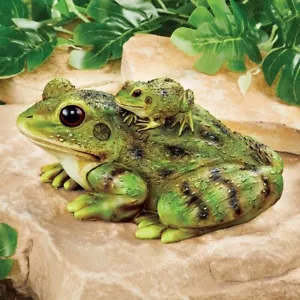 Realistic Detailed Mama and Baby Frog Riding On Her Back Garden Statue - Picture 1 of 1