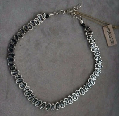 Nuevo con etiquetas Collar corto de plata Uno De 50 elementos grises cristal LA BESTIA RP $909 Foto 1 de 4