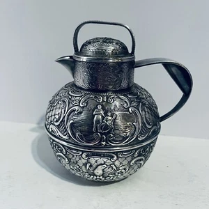 Tetera E G Webster plateada Repousse estilo colonial holandés con tapa mango desnudo - Imagen 1 de 7
