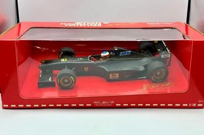 1:18 1998 Michael Schumacher -- Ferrari F300 - Fiorano Test Car -- Minichamps F1 Foto 1 de 2