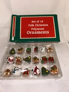 JUEGO DE 18 MINI ADORNOS POPULARES DE POLIESTIRENO DE NAVIDAD...NUEVO EN PAQUETE...b 27 - Imagen 1 de 3