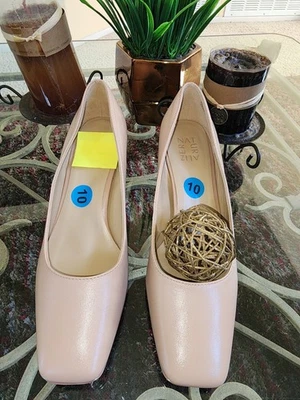 Naturalizer Karina Beige Leather Business Casual Block Heel Shoes Womens 10 NWT  - Image 1 of 4