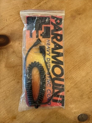 PARAMOUNT 2-6C - HOUSEHOLD to PC 6 Foot Long Coiled FLASH SYNC CORD - Image 1 of 4