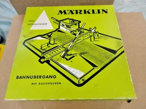Märklin Ho 7192 Bahnübergang schön! - Bild 1 von 7