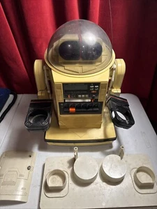 Tomy Omnibot 5402 1980’s Robot for Parts Only Not Tested - Picture 1 of 16