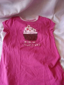 CAMISETA PARA NIÑAS TALLA GAP PEQUEÑA (6-7) MMM CUPCAKE 100% ALGODÓN ROSA - Imagen 1 de 2