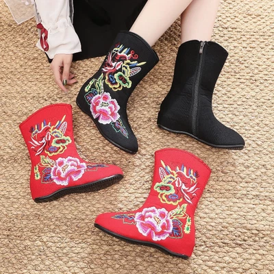 Novas Botas Femininas Bordadas Chinesas étnicas Folclóricas Pano Floral Sapatos Confortáveis - Imagem 1 de 4