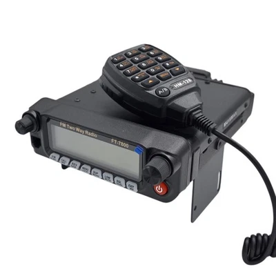 FT-7800 Mobilfunkgerät VHF UHF Aluminiumgehäuse Farbbildschirm HD-Sprachinter - Bild 1 von 4