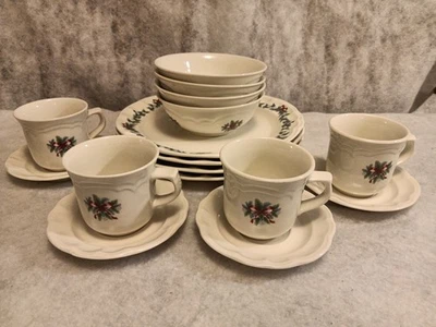 PFALTZGRAFF RED RIBBON 16-Piece HOLIDAY Dinnerware Set Excellent Condition - Image 1 of 4