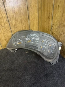 06 07 Silverado Sierra 6.6L LBZ Diesel Speedometer Cluster 15287356 UNTESTED - Picture 1 of 5