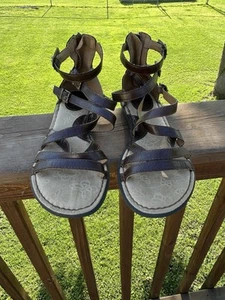 Born Gladiator-Sandalen Größe 8 braune Riemchen sehr guter Zustand - Bild 1 von 13