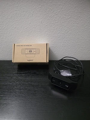 Logitech C920x HD Pro Webcam *SHIPS FAST* (READ DESCRIPTION) - Image 1 of 4