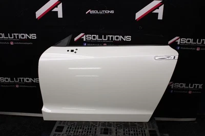 Nissan GTR GT-R R35 2009-2020 puerta delantera izquierda carcasa lado del conductor OEM QAB Foto 1 de 4