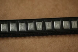 100PCS SMD030 PolySwitch 0.30A SMD Fuse Resettable SMD030F-2 PTC Genuine Tyco - Picture 1 of 5