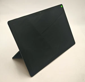 Microsoft Surface Pro 7, i5-1035G4, 8GB RAM, 256GB SSD - Picture 1 of 4