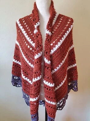 Mantón de ganchillo hecho a mano XL-3X para mujer hecho por Jeanette Burn ámbar/multi Foto 1 de 4