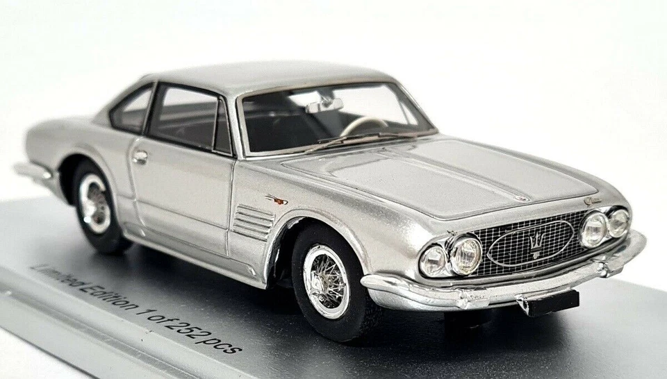 Kess 1/43 - Maserati 5000 GT Ghia 1961 Silver Resin Model Car — 第 1/4 张图片
