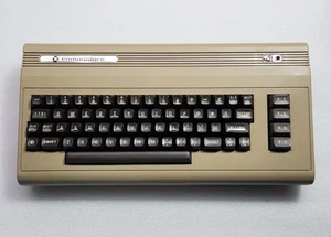 Commodore 64 Silver Label KU-14194HB PAL Early Model 100% C64 Breadbin Germany - Picture 1 of 24