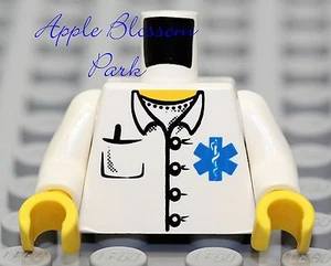 NEW Lego Minifig MEDIC TORSO Male/Female EMT Doctor Nurse White Pocket Lab Coat - Picture 1 of 1