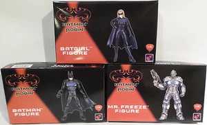 BATMAN & ROBIN: BATMAN, BATGIRL & MR. KITS DE MODELO A ESCALA 1/16 FREEZE - Imagen 1 de 3