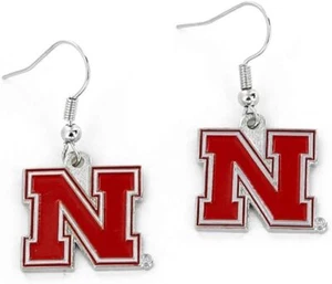 PENDIENTES COLGANTES CON LOGOTIPO NEBRASKA - TOTALMENTE NUEVOS - CCP-ER-015-01 - Imagen 1 de 1