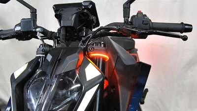 Nuevas señales de giro delanteras Rage Cycles 390-FB-24 para 2024 KTM 390 Duke Foto 1 de 4