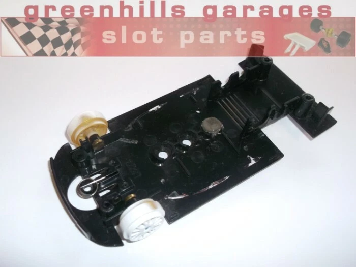 Greenhills Scalextric Opel V8 Coupe C2298 Chassis Plate / Underpan & Front Wh... - image 1 of 1