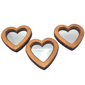 Juego de 3 espejos de corazón MCM con marco de madera pequeños decoración de pared tocador rústico de colección - Imagen 1 de 5