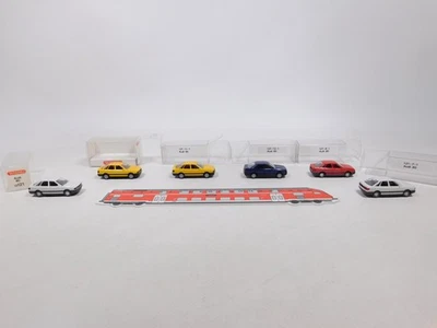 6X Wiking H0 1:87 PKW Audi 80: 121 021 + 13 121 Ecc, Mint + 2X Box #CU967-0,5 - Immagine 1 di 3
