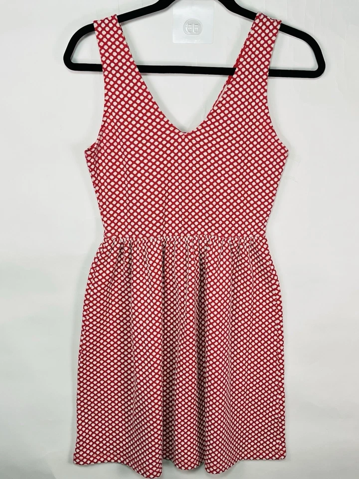 Vestido Everly para mujer rojo y blanco a lunares talla M calce y acampanado cuello en V lazo trasero Foto 1 de 4