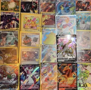 POKEMON CARD BUNDLE V or VMAX ULTRA RARE HOLO/REVERSE SHINY CARDS 25 CARD BUNDLE - Picture 1 of 6
