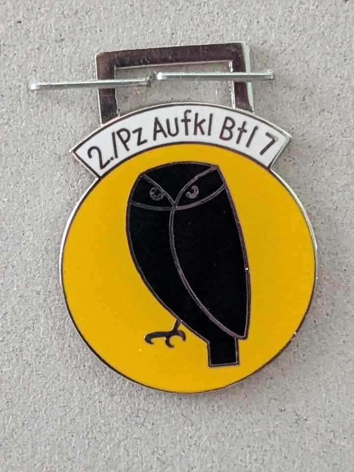Colgante en el pecho insignia de la asociación del ejército alemán 2./Pz Aufk... - Imagen 1 de 1