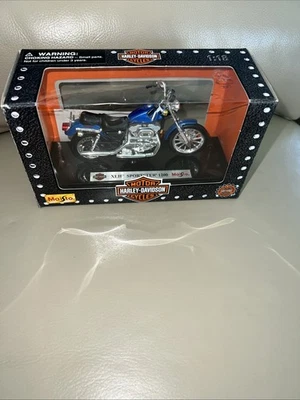 Motocicleta Harley Davidson Maisto escala 1:18 XLH Sportster 1200 Foto 1 de 4