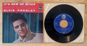45 7" FRENCH EP ELVIS PRESLEY IT'S NOW OR NEVER RED BANNER 2nd NUMBER - Picture 1 of 2