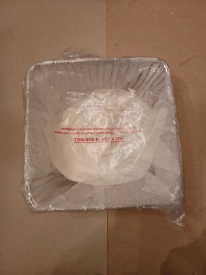 DECORATIVE WIRE STORAGE BASKET / HOME DECOR BASKET - NEW - Image 1 of 4