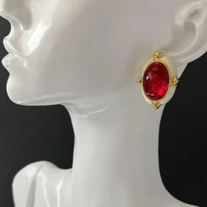 A Pair Glass Cabochon Earrings Red Oval Gold Tone Cream Enamel Pierced - Picture 1 of 5