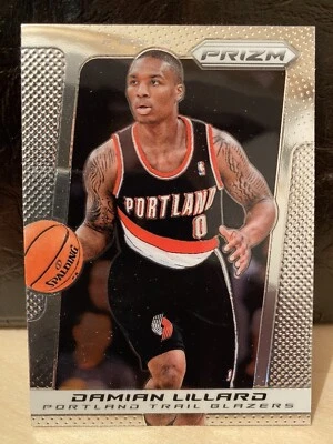 2013-14 Panini Prizm Damian Lillard #19 Portland NM - Image 1 of 2