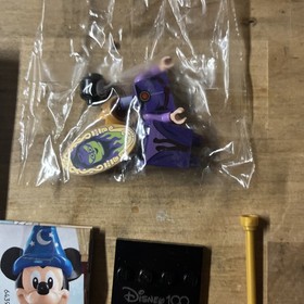 LEGO | Disney 100 series 3 ~ The Evil Queen ( Snow White ) Minifigure Villian