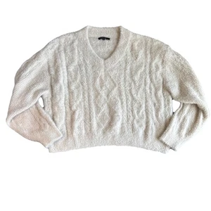 Love Tree Womens Medium Cream Cable Knit Fuzzy V Neck Cropped Pullover Sweater - Picture 1 of 8