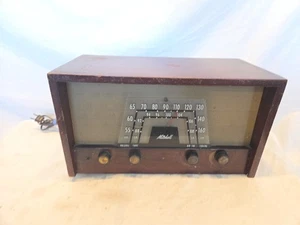 1950s Mitchell Antique Radio. Model#1178 Works. Gets Am Stations. Has Hum. - Picture 1 of 8