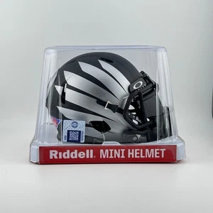 Oregon Ducks Riddell Speed Silver Wings Mini Football Helmet With Visor - Picture 1 of 5