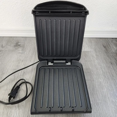George Foreman Electric Indoor Grill and Panini Press, Black 2 serving - Image 1 of 4